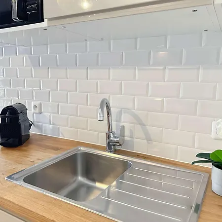 Charming 4-person Flat Heart Of The Marais Paris